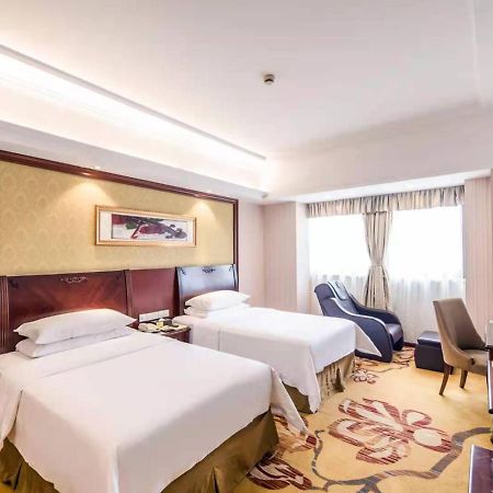Vienna International Hotel Shanghai Pudong Xiupu Road Buitenkant foto