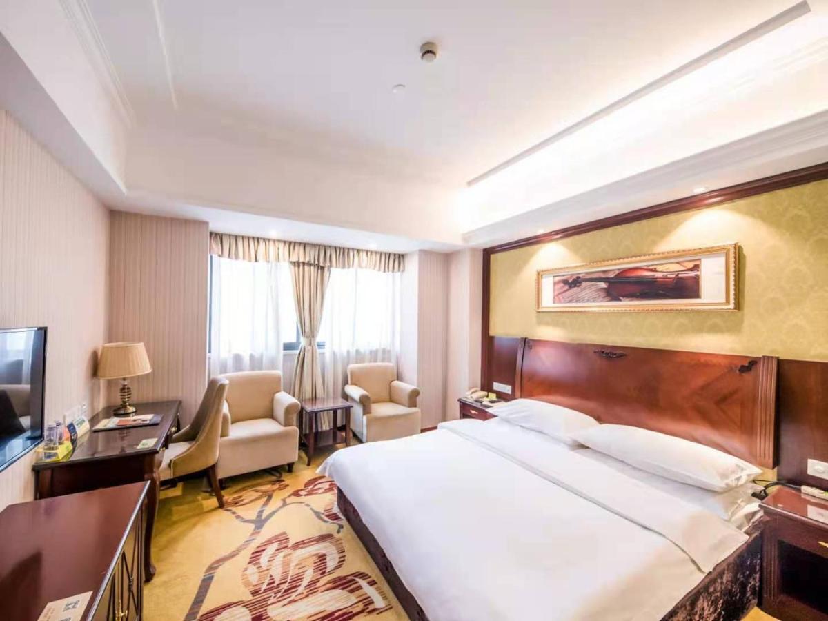 Vienna International Hotel Shanghai Pudong Xiupu Road Buitenkant foto