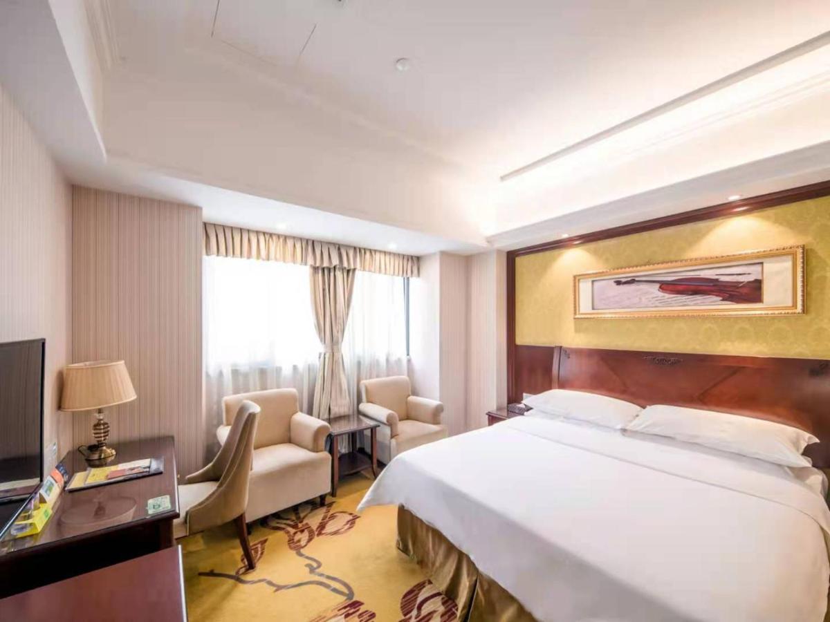 Vienna International Hotel Shanghai Pudong Xiupu Road Buitenkant foto