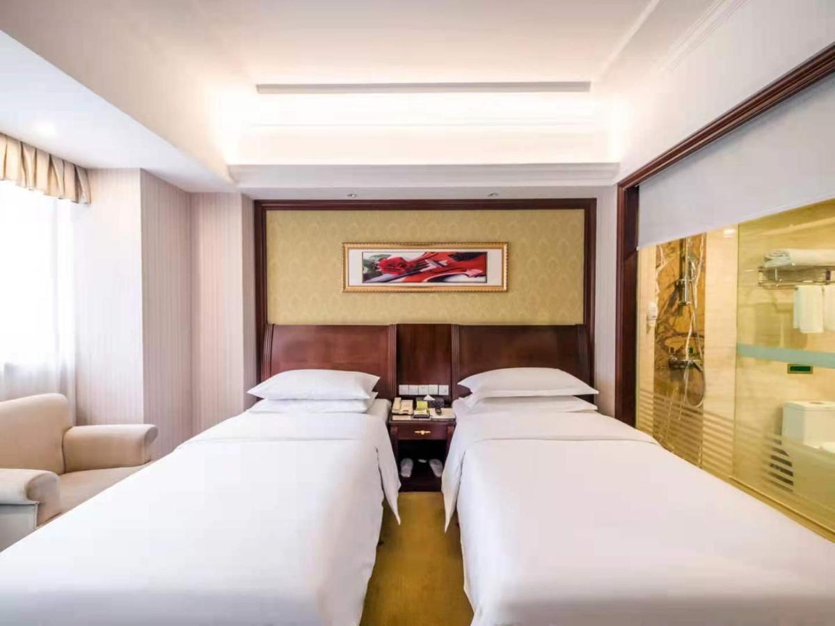 Vienna International Hotel Shanghai Pudong Xiupu Road Buitenkant foto
